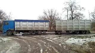 Зерновоз перегруз DAF 95.430