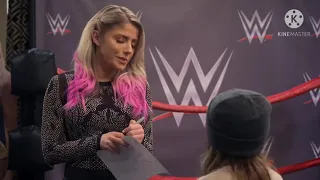 Pinky Brewster - Izzy Watch Alexa Bliss vs Charlotte Flair For Autograph