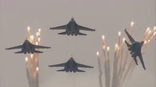 МАКС-2013 - Russian Knights （Русские Витязи）MAKS