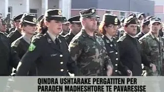 Parada e ushtrisë për festën - Vizion Plus - News - Lajme