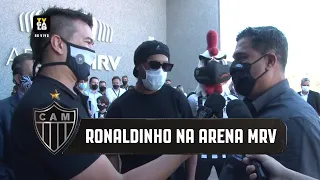 Arena MRV AO VIVO! Ronaldinho Gaúcho é recebido pelo presidente Sérgio Sette Câmara.