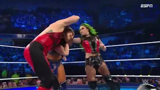 Raquel Rodriguez y Shotzi Vs Sonya Deville y Xia Li - WWE SmackDown 7 de Octubre 2022 Español Latino