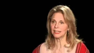 Bionic Woman Season 1 - Own it on DVD 10/19 - BTS: The Universal Tour