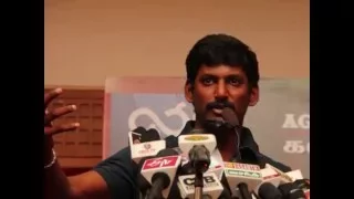 Vishal in action to stop Pirated CD