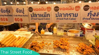 [Street Food] at Samyan Mitrtown in Bangkok Thailand