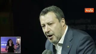 Salvini: "Si mettano il cuore in pace a Parigi, Berlino e Bruxelles. Andiamo a vincere"