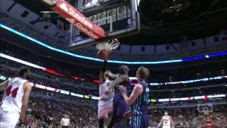 Taj Gibson Rises Over Biyombo for the Throwdown