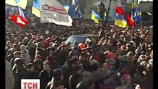 Всі підходи до ВР євромайданівцям перекрили правоохоронці