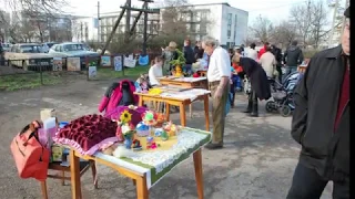 Новогодняя Ярмарка - посёлок Гвардейское Симферопольский район Крым - декабрь 2011  год