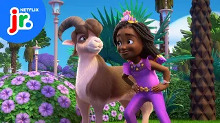 Princess Power's Animal Sidekicks Compilation! 🐎🐹 Princess Power | Netflix Jr