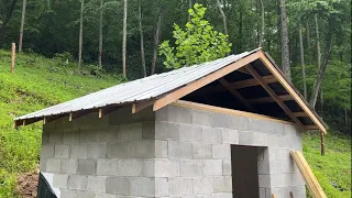 ROOT CELLAR BUILD UNDERWAY!! ALSO A LOOK IN THE GARDEN