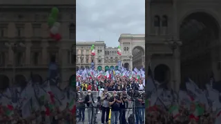 Giorgia Meloni: Ora a Milano per Fratelli d’Italia. Ma quanti siete?!