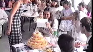 Видео ролик 8 лет церки Возрождение г  Азов 2001 год