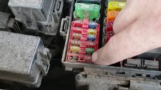 2001 FORD F250 SUPER DUTY TRAILER LIGHT FUSE PROBLEM