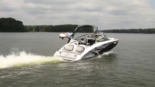 2017 Boat Buyers Guide - Yamaha 212X