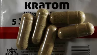 VIDEO: Agencies warn of dangers of Kratom supplements