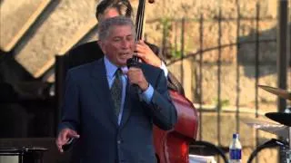 Tony Bennett - New York State Of Mind - 8/10/2002 - Newport Jazz Festival (Official)