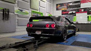 Nissan GT-R R32 SPINNING on the Dyno