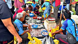 Malaysia Countryside Morning Market Tour | Pekan Naka, Kedah #streetfood