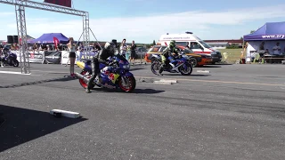 Honda Fireblade CBR1000RR vs Suzuki GSX-R 1000 - motorcycles drag racing 🚦