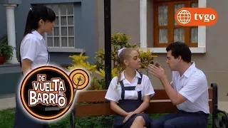 ¡Sarita se pone celosa y le tira una cachetada a Julio! - De Vuelta al Barrio 01/08/2017