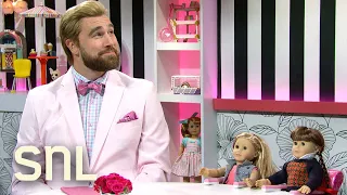 American Girl Café - SNL