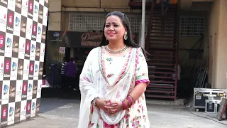 UNCUT : MADHURI DIXIT, SUNIEL SHETTY & BHARTI SINGH SPOTTED AT DANCE DEEWANE SET