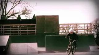 Barrel Roll BMX Crash - Alex Coleborn