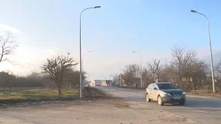 Серьезное ДТП на въезде в Феодосию: иномарка врезалась в столб