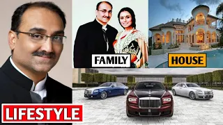 Aditya Chopra Lifestyle 2021, Biography, Family, House, Wife, Car, Net worth, Income, G.t. films