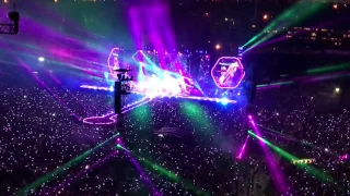 Coldplay live Dublin 2017-A sky full of stars