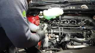 Замена зубчатого ремня Volvo v40 D2 2.0d Timing belt replacement