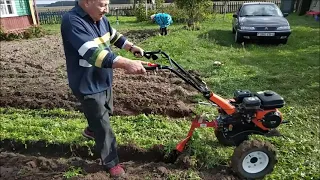 Можно не смотреть.Так себе видео!