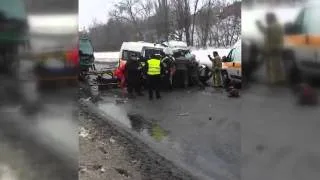 В Харькове произошло ДТП со "скорой" и автобусом