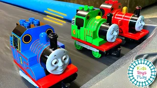 Treadmill Races with Duplo Thomas & Friends