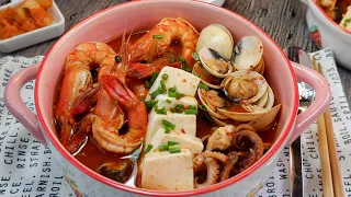 Make Restaurant Style Seafood Kimchi Soup in 12 mins! Kimchi Jjigae 海鲜泡菜汤 Korean Hot Pot Recipe