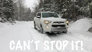 2020 TOYOTA 4RUNNER TRD OFFROAD & BRIDGESTONE BLIZZAKS IN MASSIVE SNOW STORM