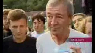 Deep Purple In Turkey - Ian Gillan meets Georgian fans [with English subtitles]