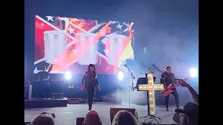 Ministry play new song “Goddamn White Trash” off new upcoming album “Hopium For The Masses“