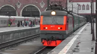 Электровоз ЧС2К-673 с поездом № 330 Москва - Душанбе