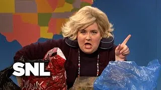 Weekend Update: The Worst Lady on an Airplane - SNL