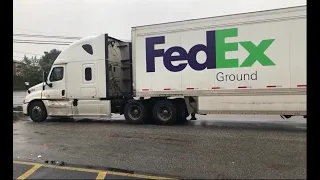 A Day in The Life of A Fedex Ground Tractor Trailer Driver!