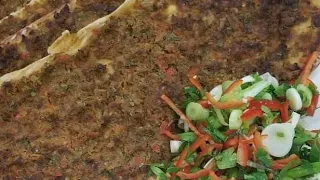 Turkish lahmacun recipe | لحم بعجين على الطريقة التركية | tasty handcook