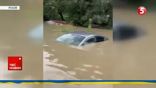 В Уссурійську ЗІРВАЛО ДАМБУ. Місцеві виловлюють із води машини. Немає електрики