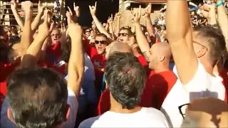 CONTRADA CHIOCCIOLA ENTRA IN PIAZZA DEL CAMPO A SIENA