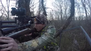 Mature Alabama Buck Comes in Grunting !! Remington 700 7mm Rem Mag (1-21-19)