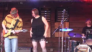 Amanda Fish - "Down In The Hole" - Knuckleheads, Kansas City, MO - 05/06/17