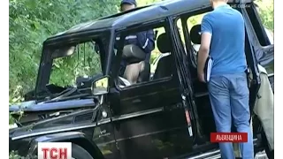 На Львівщині невідомі підірвали автомобіль місцевого бізнесмена