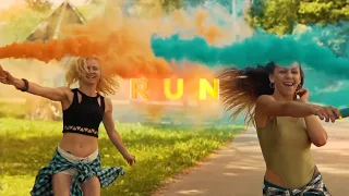 Ecstatic & MERYLL - On The Run (Hardstyle) | Offiical Videoclip