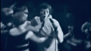 The Rolling Stones Get Attacked by Screaming Young Women on Stage + “Get Off My Cloud” Music Video